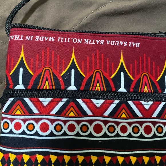 Multiple Patterns crossbody bag - Picture 7 of 7